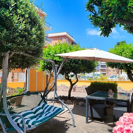 Appartamento Non Ti Scordar Di Me - Granny'S House Roma Esterno foto